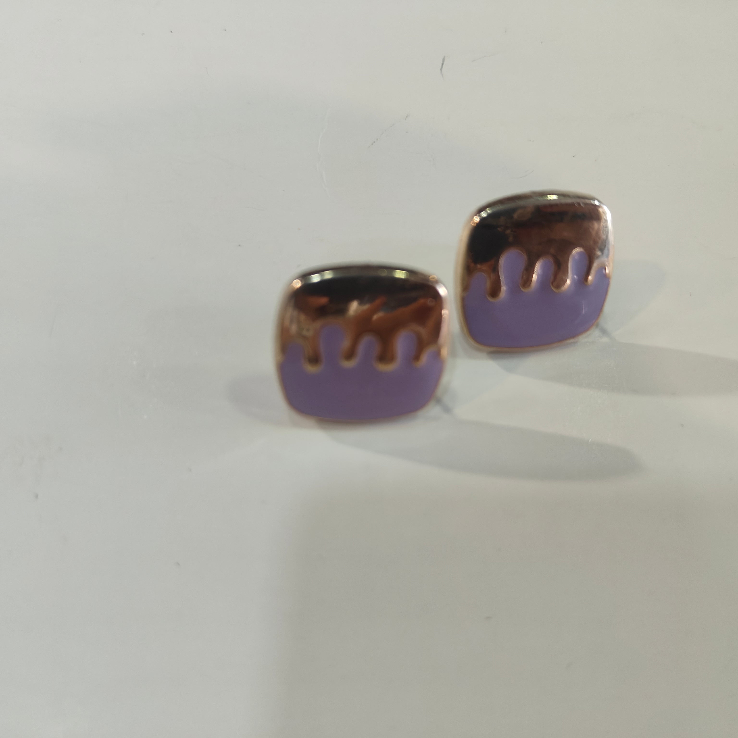 Small studs
