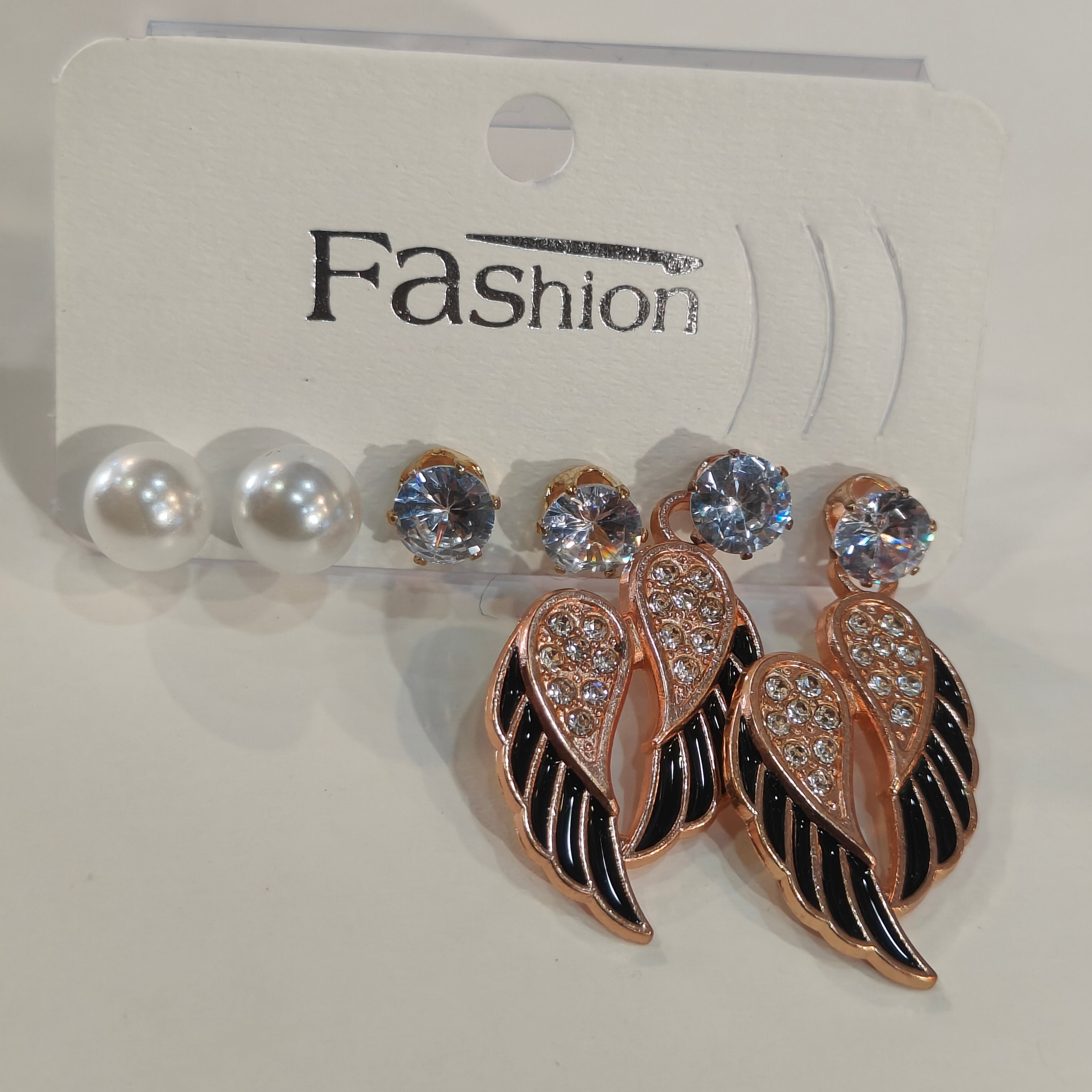 Set of 3 studs