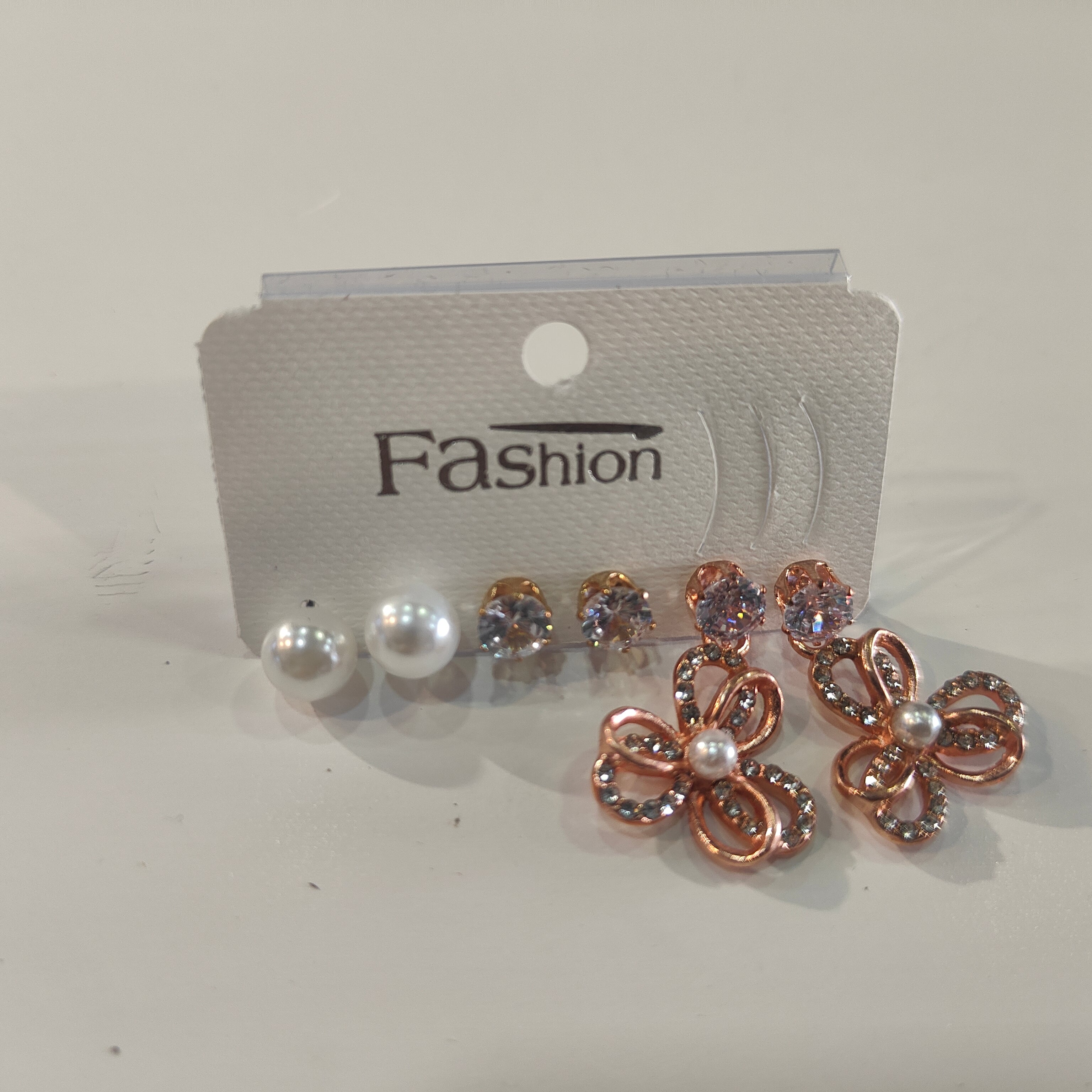 Set of 3 studs